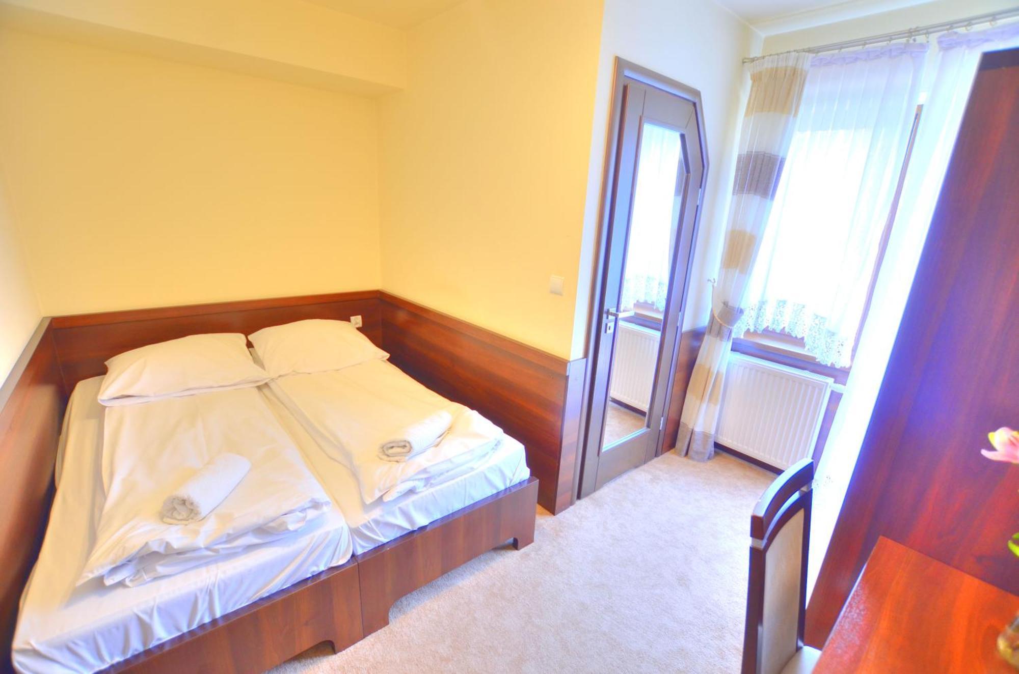 Farm stay Bialy Dworek